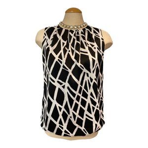 LIZ CLAIBORNE Top Size Medium Sleeveless Black & White Soft Pleats